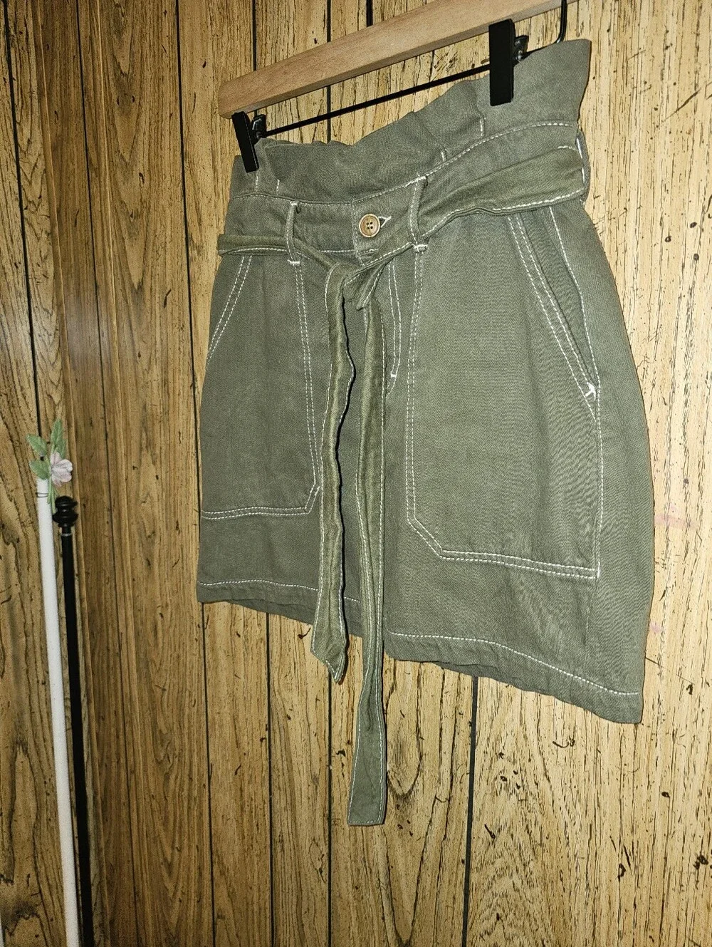 FREE PEOPLE Green Splendor In The Grass Belted Mini Skirt - Size 4